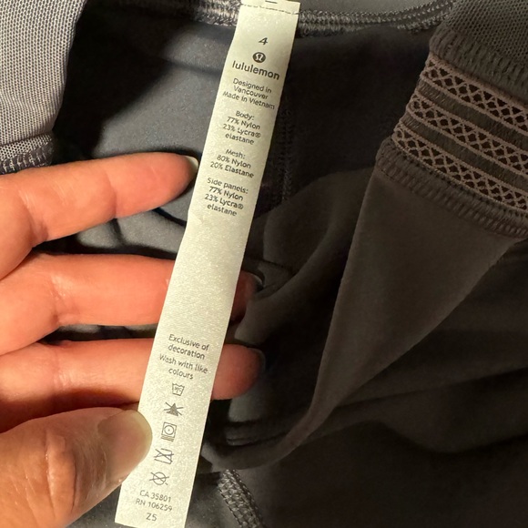Lululemon legging - Picture 6 of 6